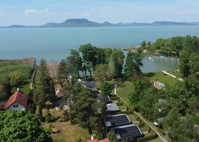 Fonyod Camping & Apartman